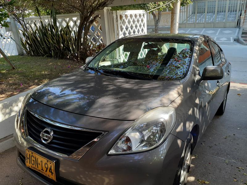 Nissan Versa • 2014 • 45,000 km 2