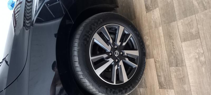 Nissan Versa • 2019 • 9,000 km 3