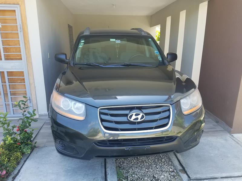 Hyundai Santa Fe • 2010 • 120,000 km 7
