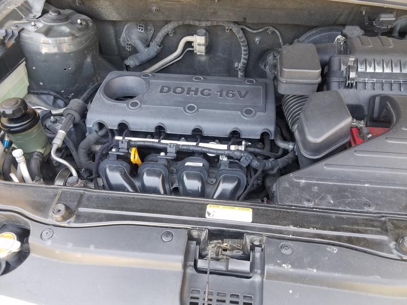 Hyundai Santa Fe • 2010 • 120,000 km 2