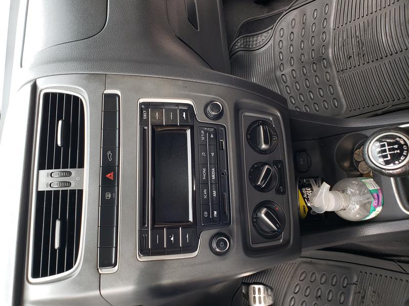 Volkswagen CrossFox • 2015 • 66,666 km 1