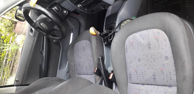 Škoda Fabia Sedan • 2004 • 244,000 km 4