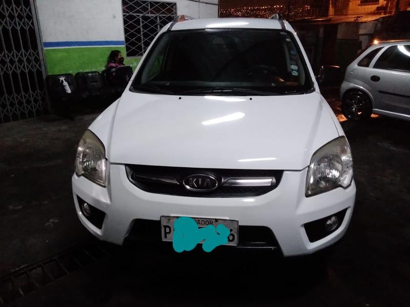 Kia Sportage • 2013 • 131,000 km 4