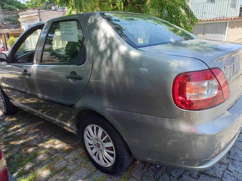 Fiat Siena • 2011 • 86,000 km 1