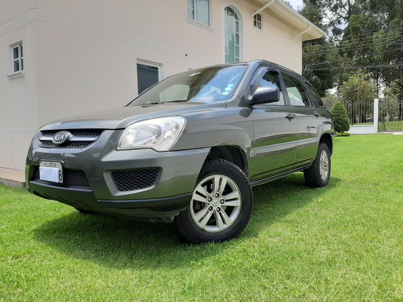 Kia Sportage • 2010 • 150,000 km 10