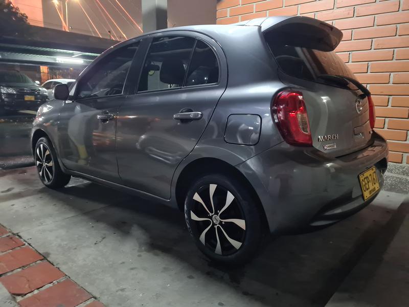 Nissan March • 2020 • 1,500 km 6