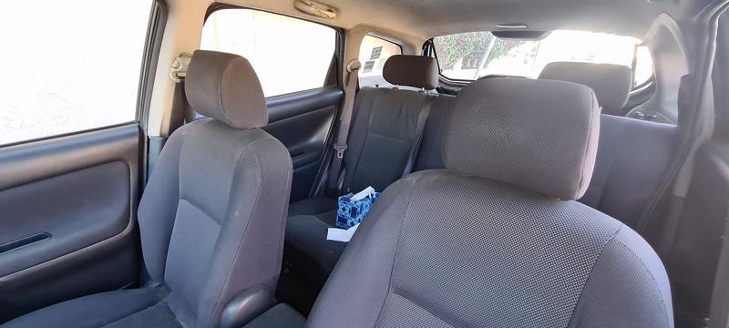 Toyota Matrix • 2003 • 193,000 km 1