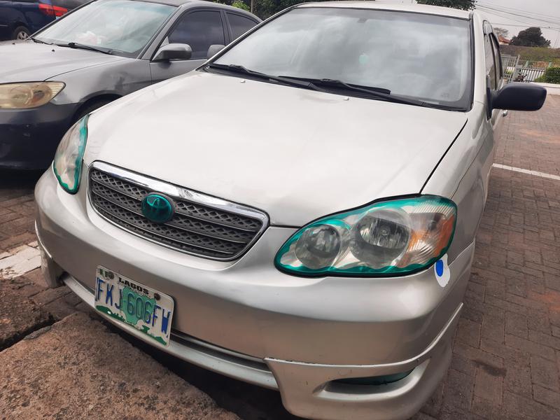 Toyota Corolla • 2004 • 40,000 km 2