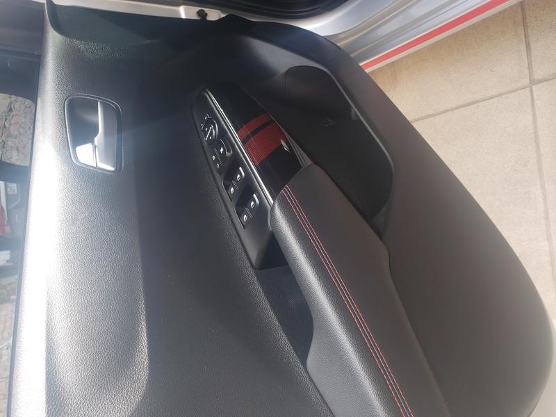 Kia Picanto • 2018 • 13,500 km 7