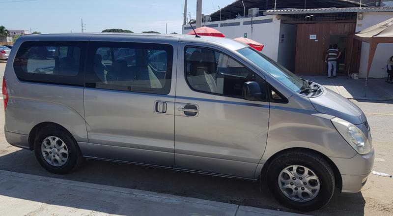 Hyundai H1 • 2011 • 188,000 km 3