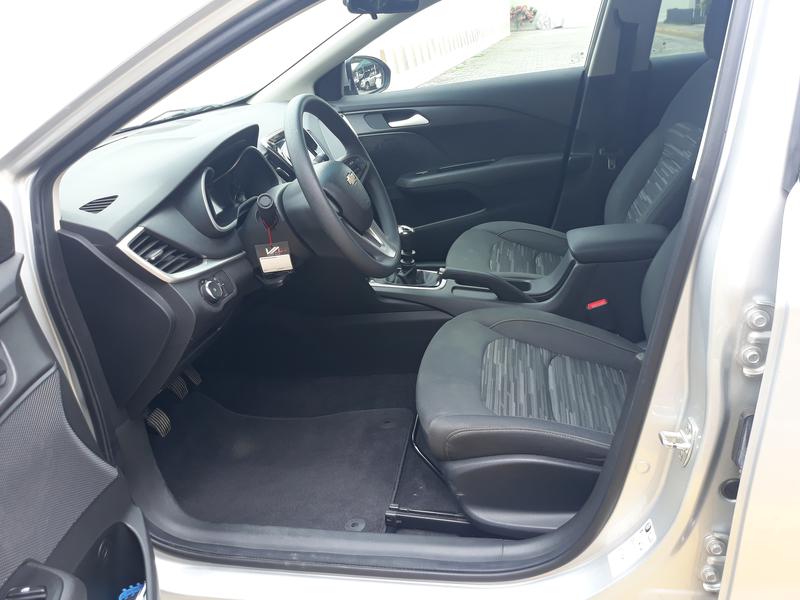 Chevrolet Cavalier • 2019 • 36,000 km 5