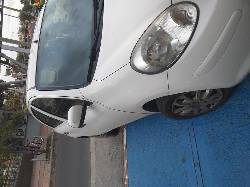 Nissan March • 2013 • 159,000 km 1