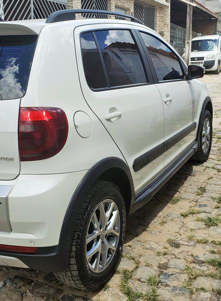 Volkswagen CrossFox • 2014 • 73,800 km 13