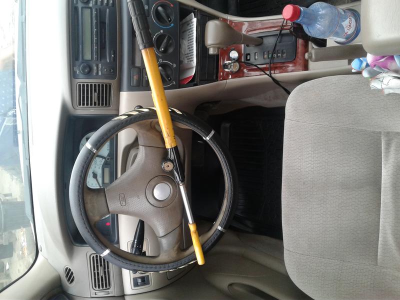 Toyota Corolla • 2004 • 100 km 2