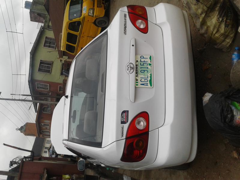 Toyota Corolla • 2004 • 100 km 10