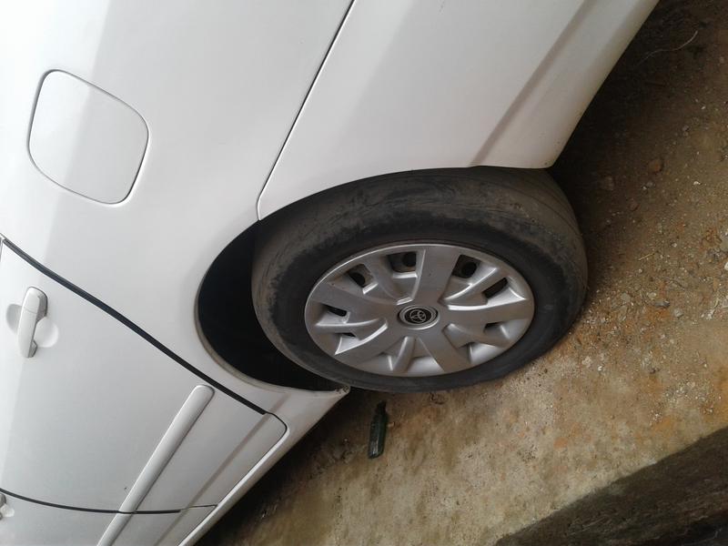 Toyota Corolla • 2004 • 100 km 11