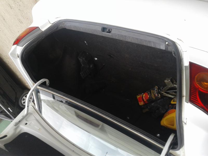 Toyota Corolla • 2004 • 100 km 5