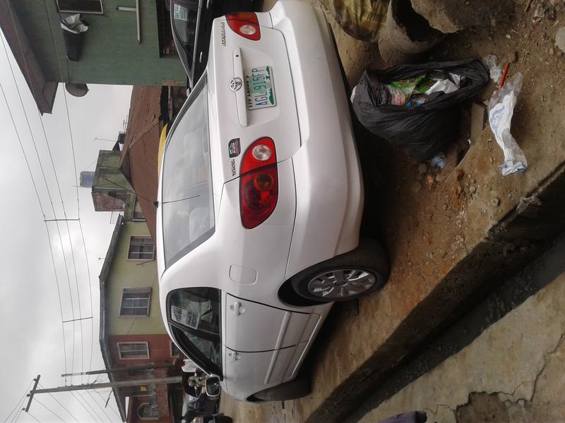 Toyota Corolla • 2004 • 100 km 9