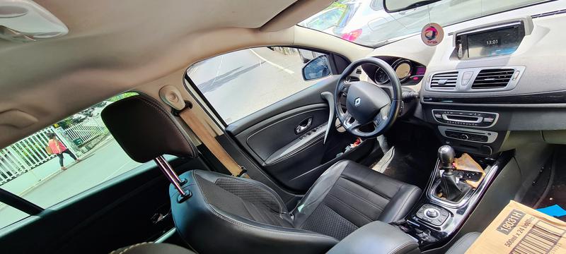 Renault Mégane • 2016 • 52,200 km 3