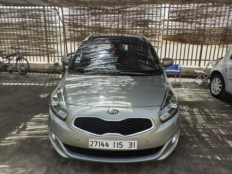 Kia Carens • 2015 • 138,000 km 3