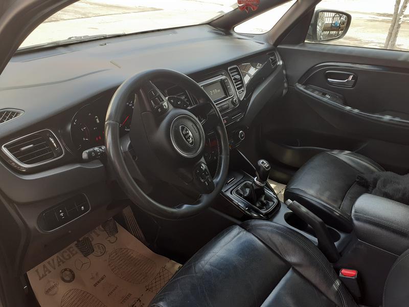 Kia Carens • 2015 • 138,000 km 9
