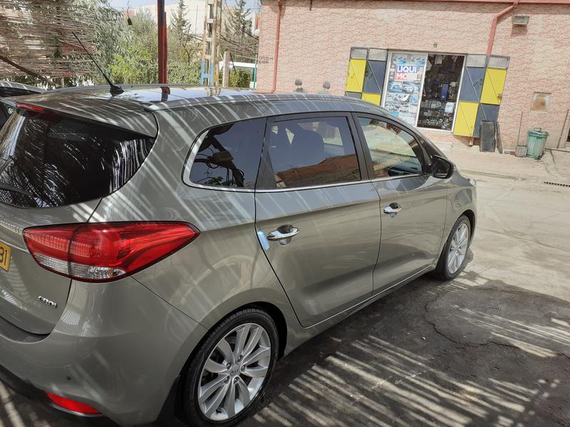 Kia Carens • 2015 • 138,000 km 6