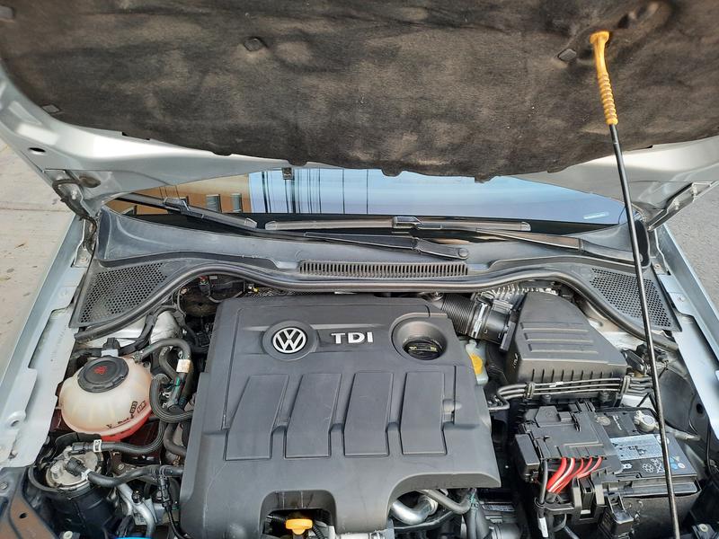 Volkswagen Vento • 2018 • 34,000 km 4