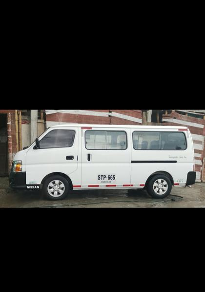 Nissan Urvan • 2013 • 240,000 km 5