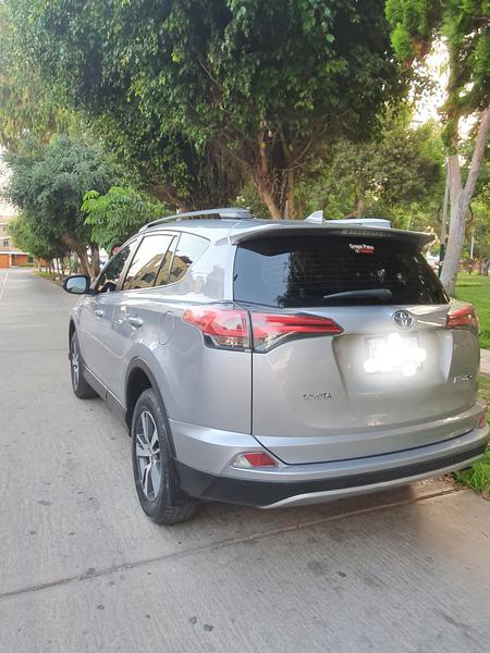 Toyota RAV4 • 2018 • 39,900 km 10