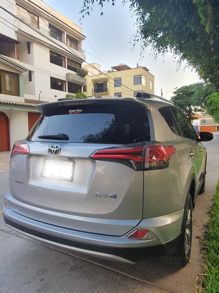 Toyota RAV4 • 2018 • 39,900 km 7