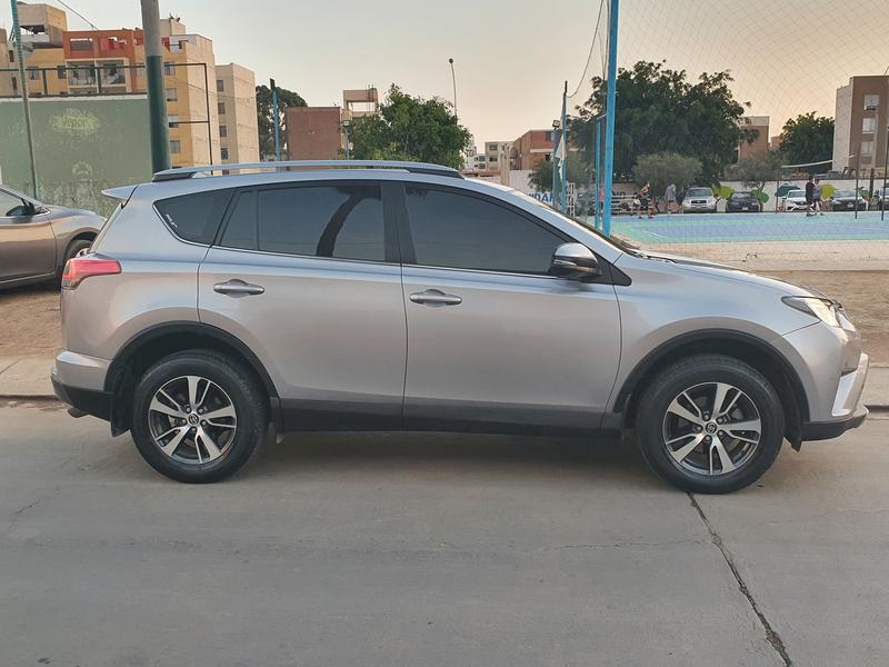 Toyota RAV4 • 2018 • 39,900 km 4