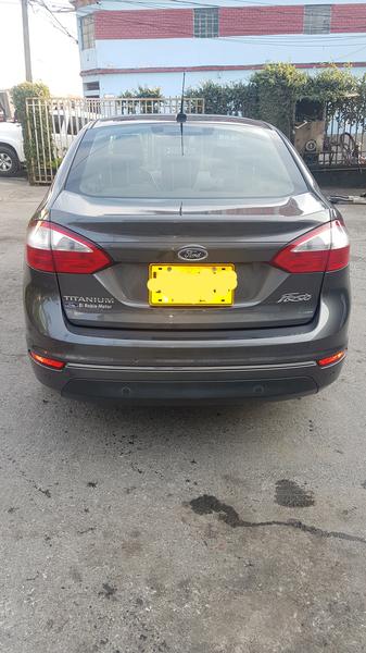 Ford Fiesta • 2016 • 80,000 km 3