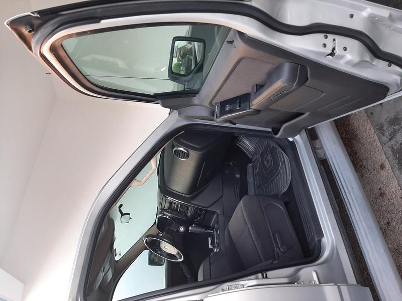 Ford Explorer • 2010 • 81,000 km 5