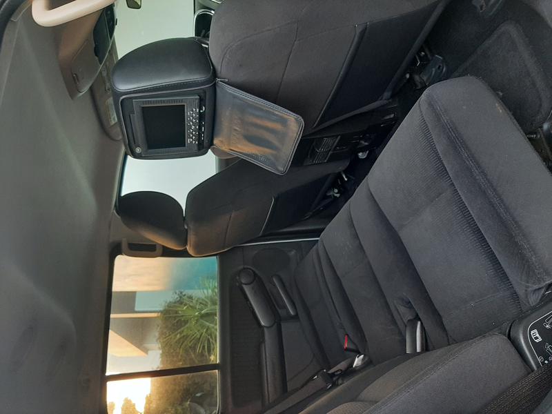 Ford Explorer • 2010 • 81,000 km 2