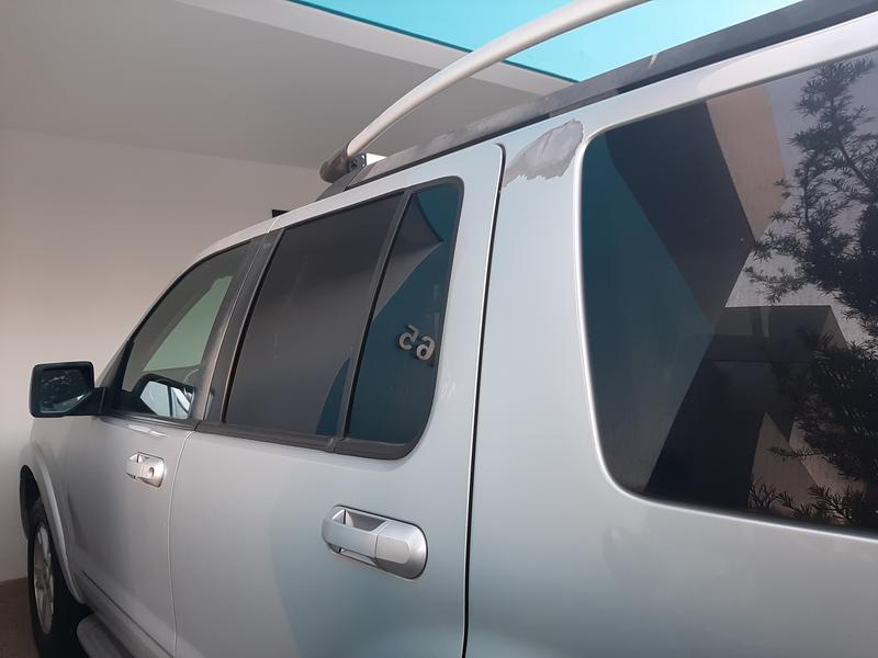 Ford Explorer • 2010 • 81,000 km 4