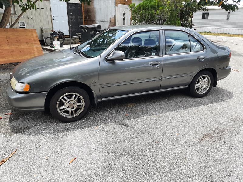 Nissan Sentra • 1999 • 96,973 km 7