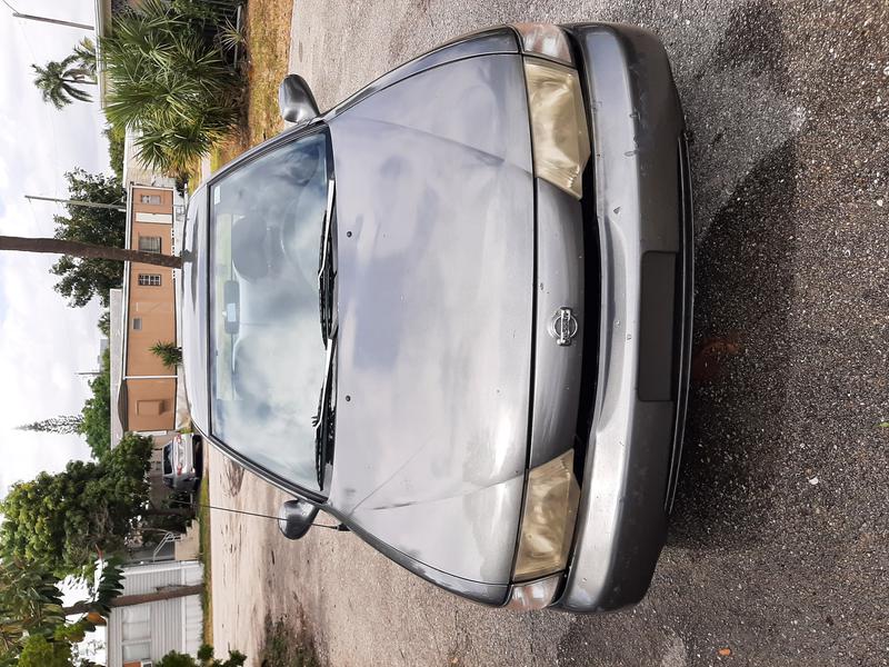 Nissan Sentra • 1999 • 96,973 km 5