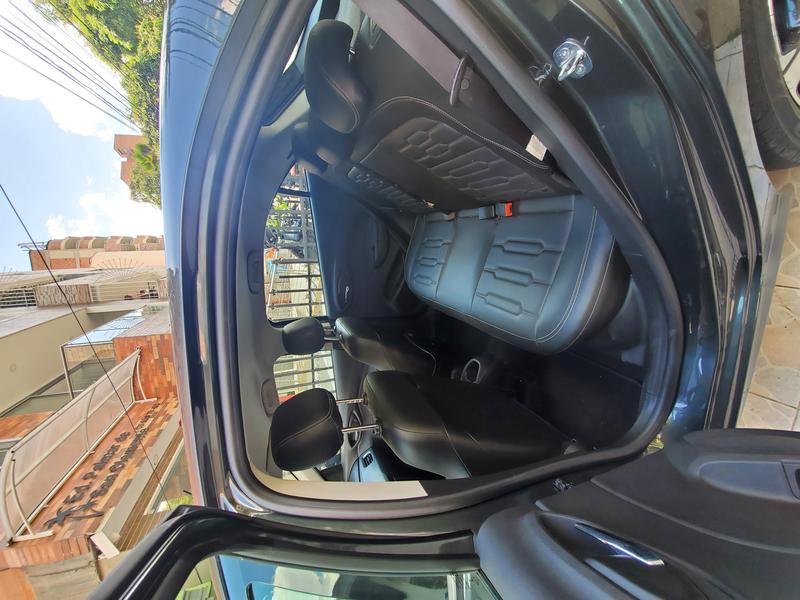 Chevrolet Onix • 2019 • 27,000 km 9