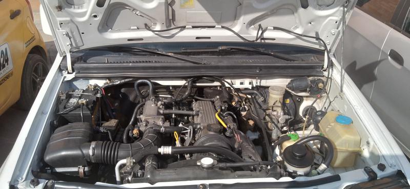 Chevrolet 1500 • 1999 • 275,000 km 5