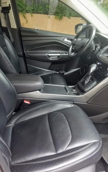 Ford Escape • 2018 • 49,400 km 10