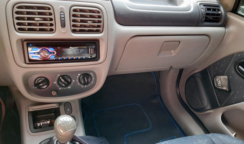 Renault Symbol • 2006 • 150,400 km 4