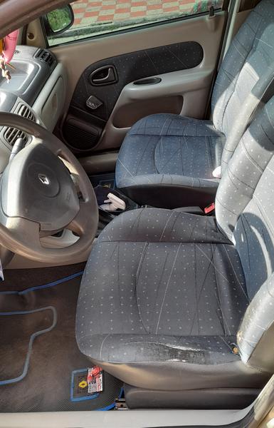 Renault Symbol • 2006 • 150,400 km 10