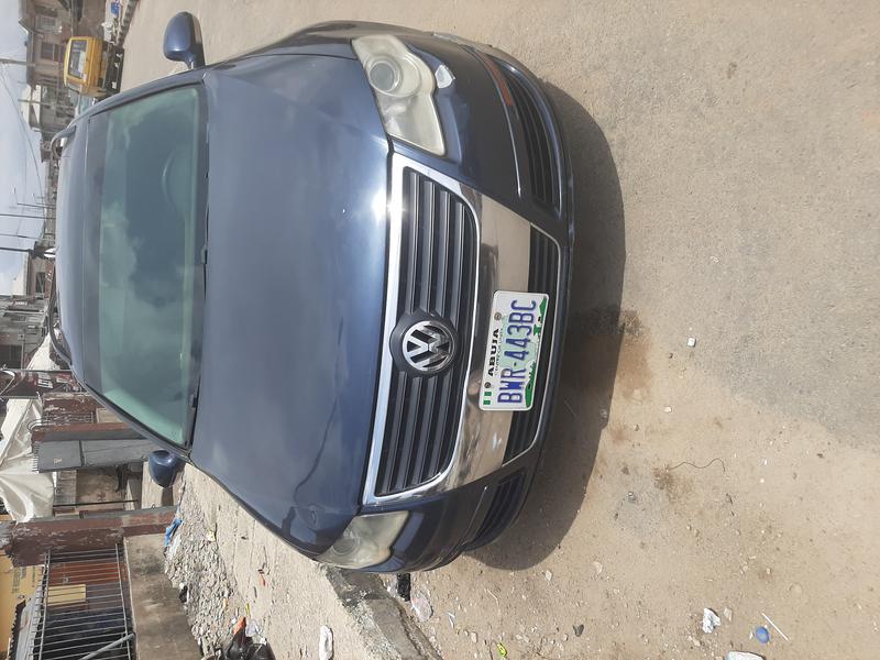 Volkswagen Passat • 2008 • 21,800 km 6