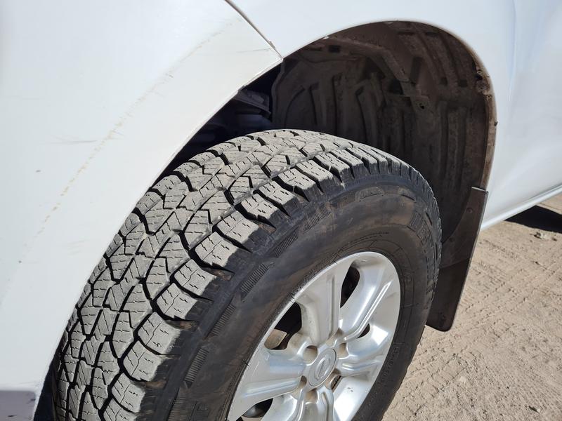 Nissan Np300 • 2016 • 175,000 km 5