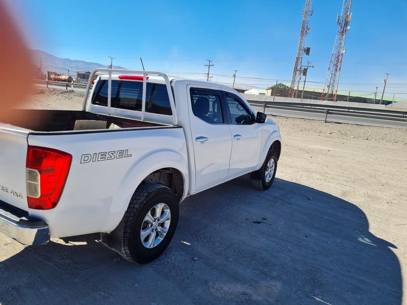 Nissan Np300 • 2016 • 175,000 km 4