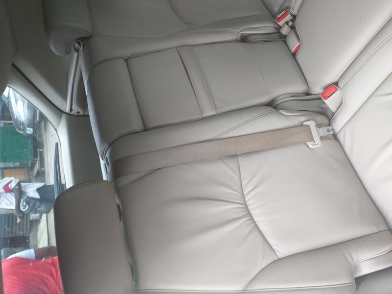 Lexus RX • 2007 • 87,530 km 4