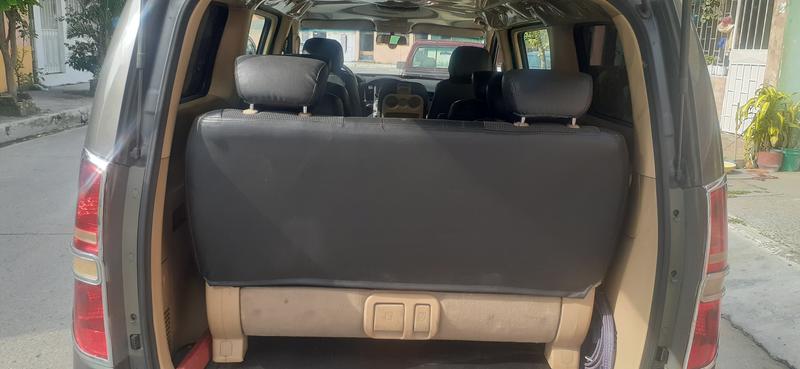 Hyundai H1 Van • 2012 • 121,000 km 6