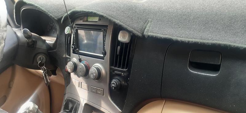 Hyundai H1 Van • 2012 • 121,000 km 10