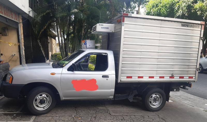 Nissan Frontier • 2012 • 344,000 km 1