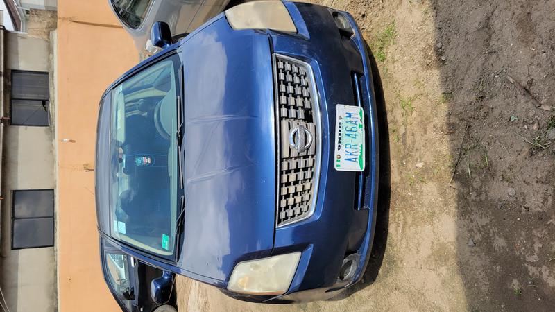 Nissan  • 2007 • 198,000 km 3